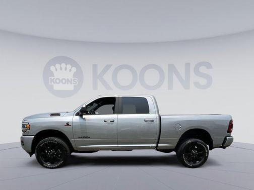 2022 RAM 2500 Big Horn Crew Cab 4x4 6'4' Box