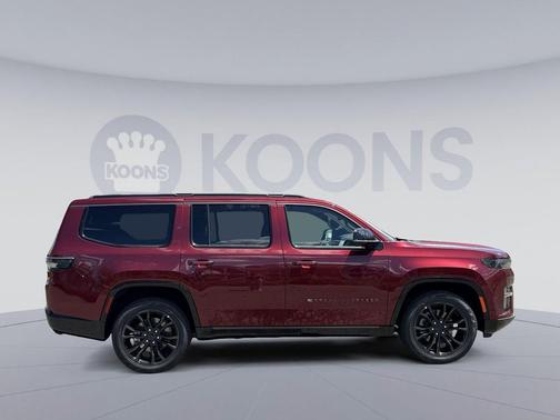 Velvet Red Pearlcoat 2026 Jeep Grand Wagoneer Summit Obsidian 4x4