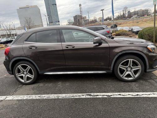 2015 Mercedes-Benz GLA-Class 4MATIC