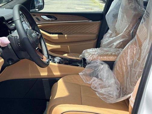 2025 Jeep Grand Cherokee L Summit Reserve