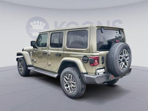 2026 Jeep Wrangler 4-Door Sahara 4x4