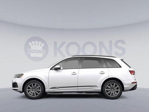 2022 Audi Q7 45 Premium Plus