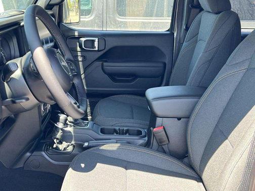 2025 Jeep Wrangler 4xe Sport S