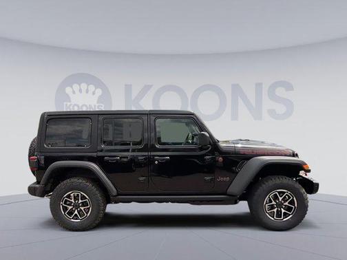 Black Clearcoat 2026 Jeep Wrangler Rubicon