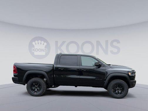 Diamond Black Crystal Pearlcoat 2026 RAM 1500 RHO Crew Cab 4x4 5'7' Box