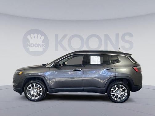 2022 Jeep Compass Latitude Lux