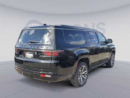 2025 Jeep Wagoneer L Series II Limited 4x4