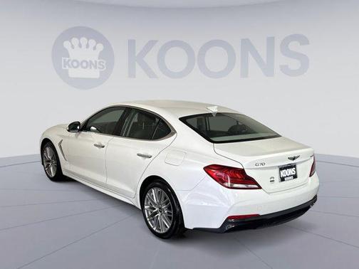 2021 Genesis G70 2.0T AWD