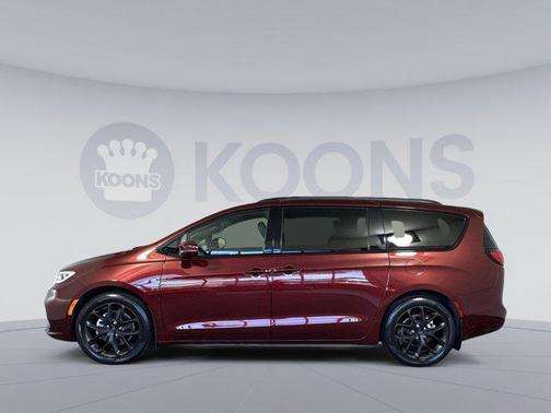 2021 Chrysler Pacifica Touring L