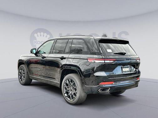 2025 Jeep Grand Cherokee Summit