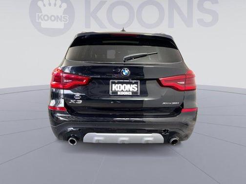 Photo 4 of 25 of 2019 BMW X3 xDrive30i