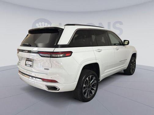 2023 Jeep Grand Cherokee Overland