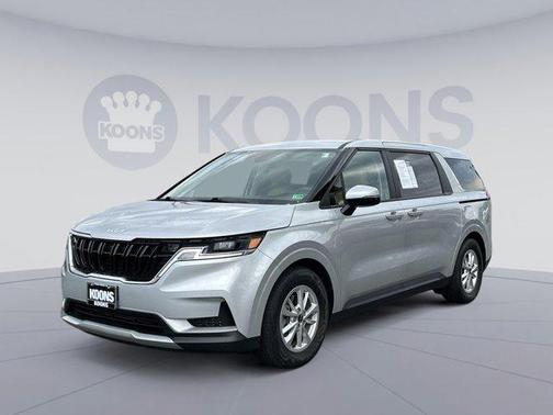 2023 Kia Carnival LX
