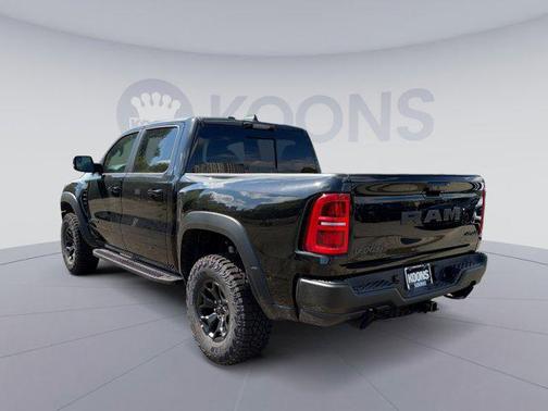 Diamond Black Crystal Pearlcoat 2026 RAM 1500 RHO Crew Cab 4x4 5'7' Box