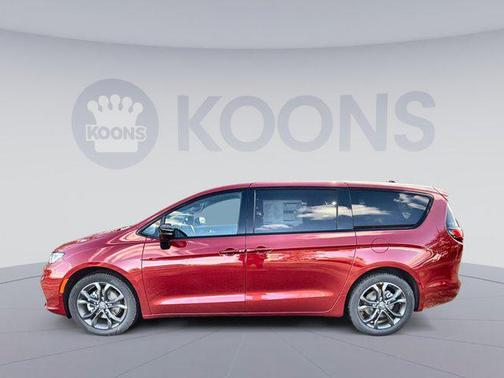 2026 Chrysler Pacifica L