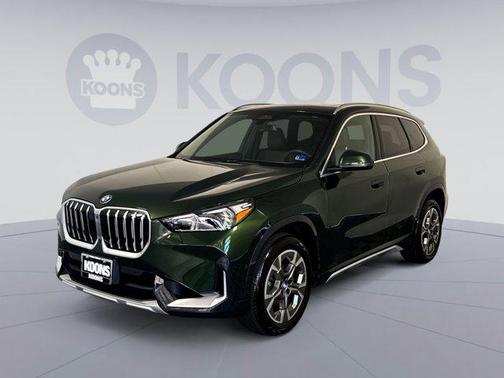 San Remo Green Metallic 2025 BMW X1 xDrive28i