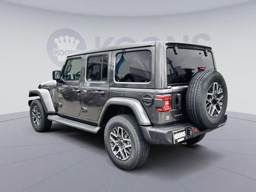 2026 Jeep Wrangler 4-Door Sahara 4x4