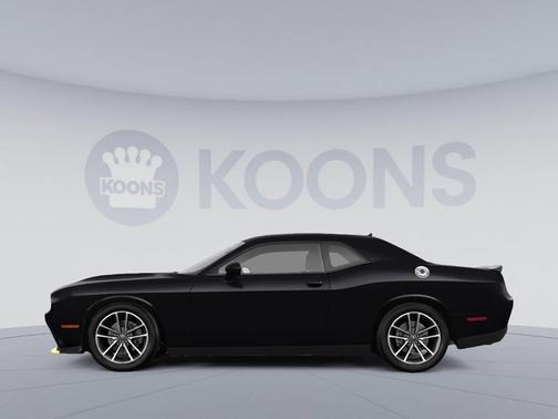 Pitch Black Clearcoat 2023 Dodge Challenger GT