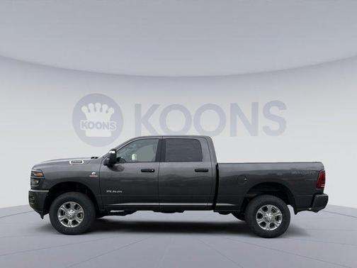 2025 RAM 2500 Big Horn Crew Cab 4x4 6'4' Box