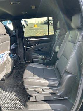 2025 Cadillac Escalade ESV Luxury