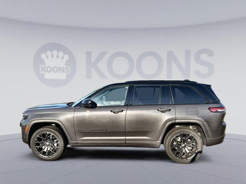 2025 Jeep Grand Cherokee Summit