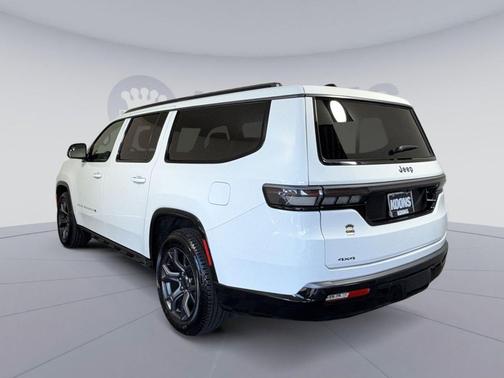 Bright White Clearcoat 2026 Jeep Grand Wagoneer L Limited Altitude 4x4