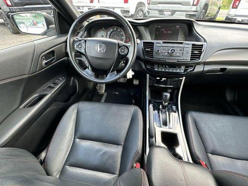 2017 Honda Accord Sport SE