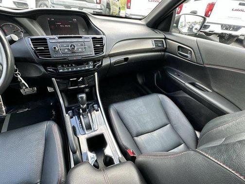 2017 Honda Accord Sport SE