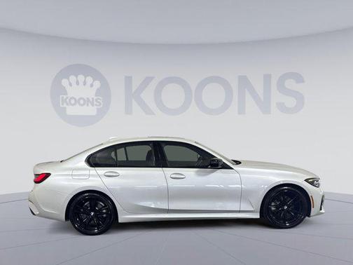 2022 BMW 330 xDrive