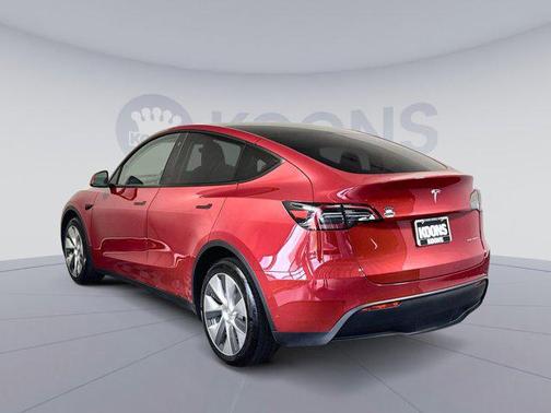 2022 Tesla Model Y Long Range Dual Motor All-Wheel Drive