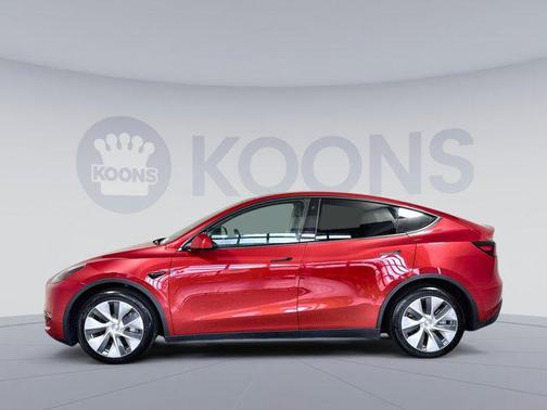 2022 Tesla Model Y Long Range Dual Motor All-Wheel Drive