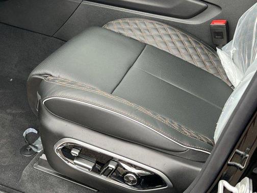 2025 Jeep Grand Cherokee L Summit Reserve