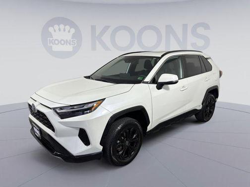 2022 Toyota RAV4 Hybrid SE
