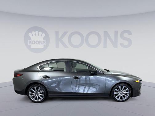 Machine Gray Metallic 2025 Mazda Mazda3 FWD w/Preferred Package
