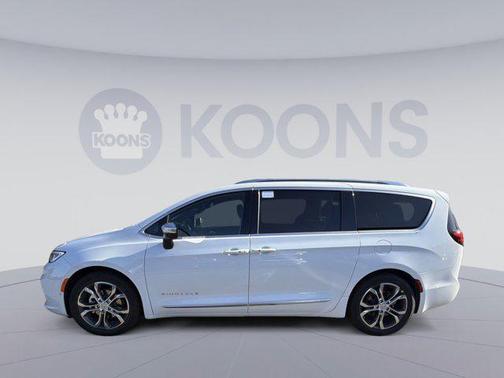 2026 Chrysler Pacifica L