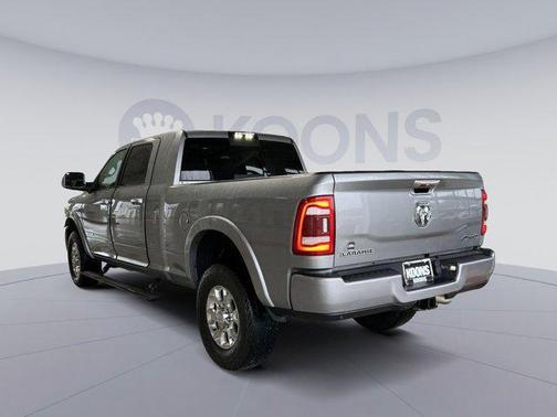 2020 RAM 2500 Laramie Mega Cab 4X4 6'4' Box