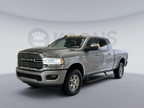 2020 RAM 2500 Laramie Mega Cab 4X4 6'4' Box