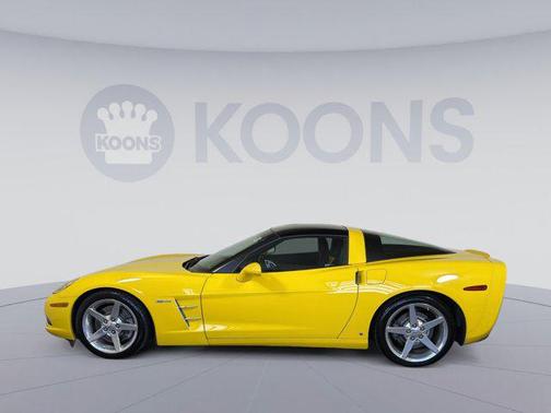 Velocity Yellow Tintcoat 2006 Chevrolet Corvette Base