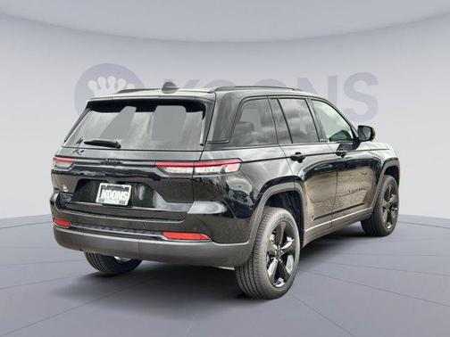 2025 Jeep Grand Cherokee Altitude