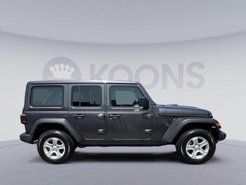 2022 Jeep Wrangler Unlimited Sport
