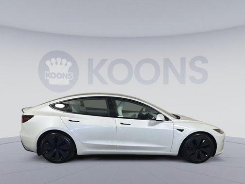 2025 Tesla Model 3 Long Range