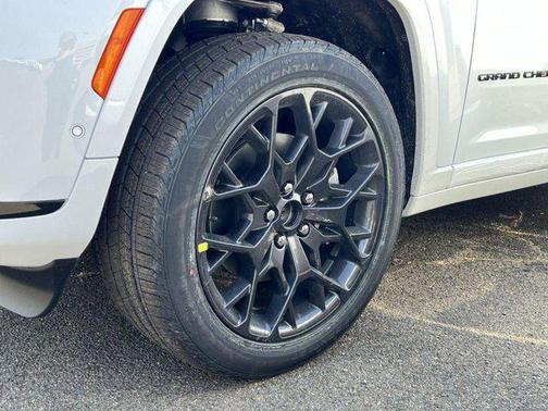 2025 Jeep Grand Cherokee L Summit