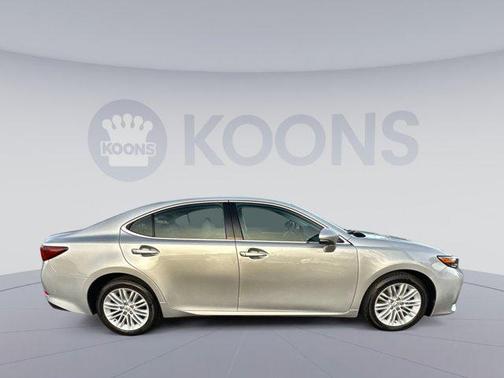 2017 Lexus ES 350 Base