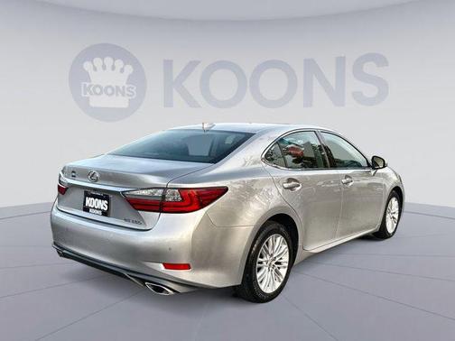 2017 Lexus ES 350 Base