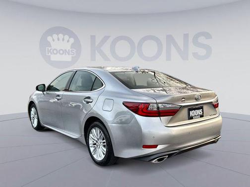 2017 Lexus ES 350 Base