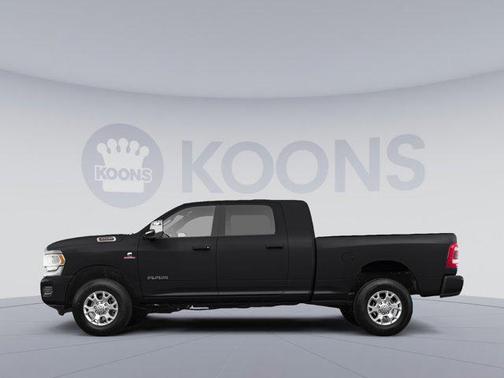 2025 RAM 3500 Laramie Crew Cab 4x4 8' Box