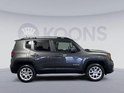 Granite Crystal Metallic Clearcoat 2019 Jeep Renegade Latitude