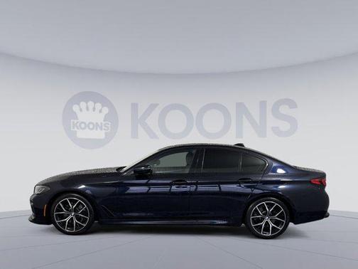 Carbon Black Metallic 2021 BMW 530 xDrive