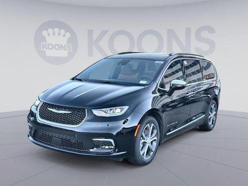 2026 Chrysler Pacifica L