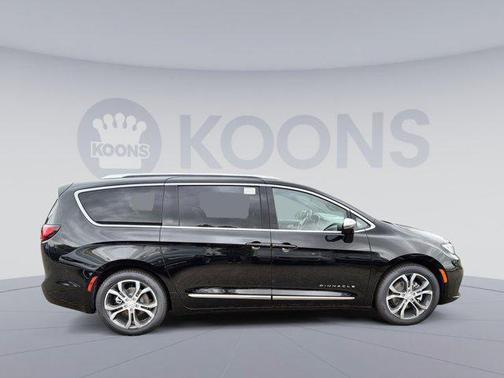 2026 Chrysler Pacifica L